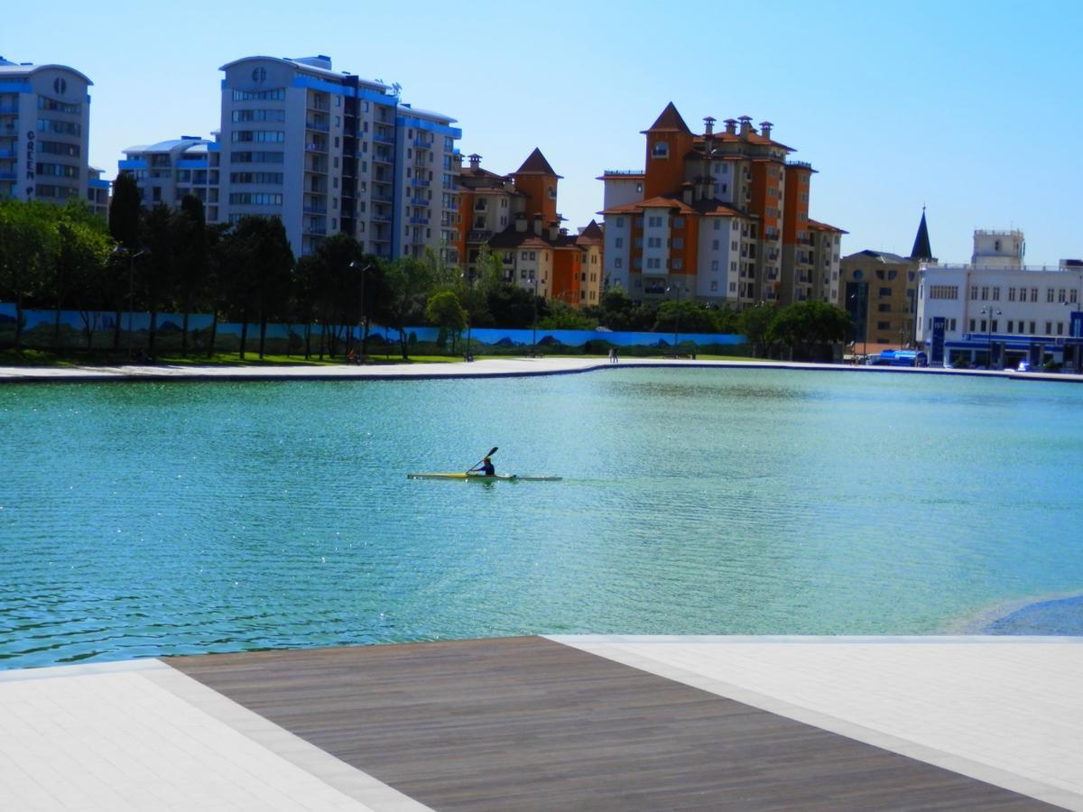 Life Holiday Baku Exterior foto