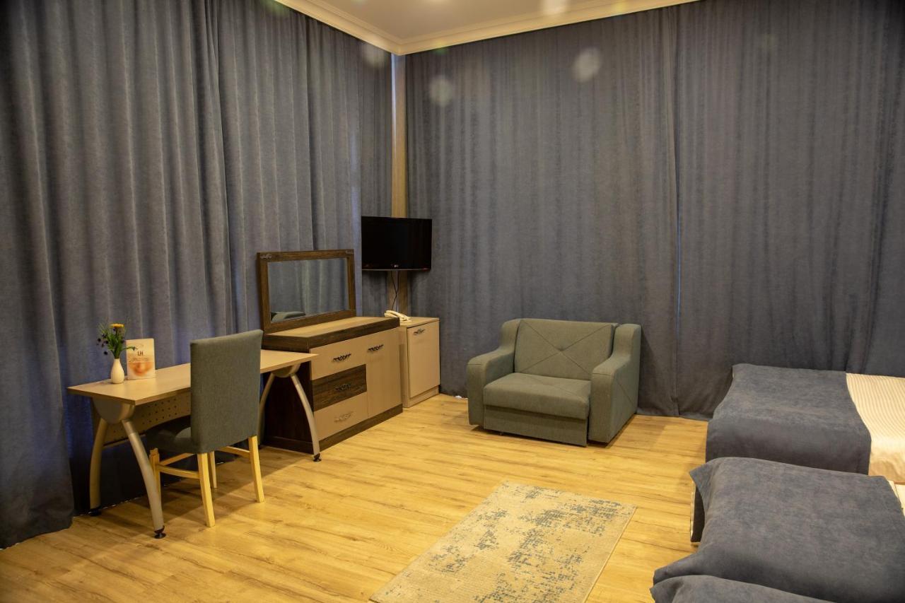 Life Holiday Baku Exterior foto
